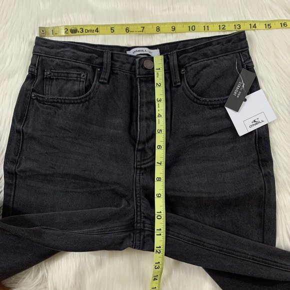 Black Distressed Women's Jeans - Picture 4 of 8